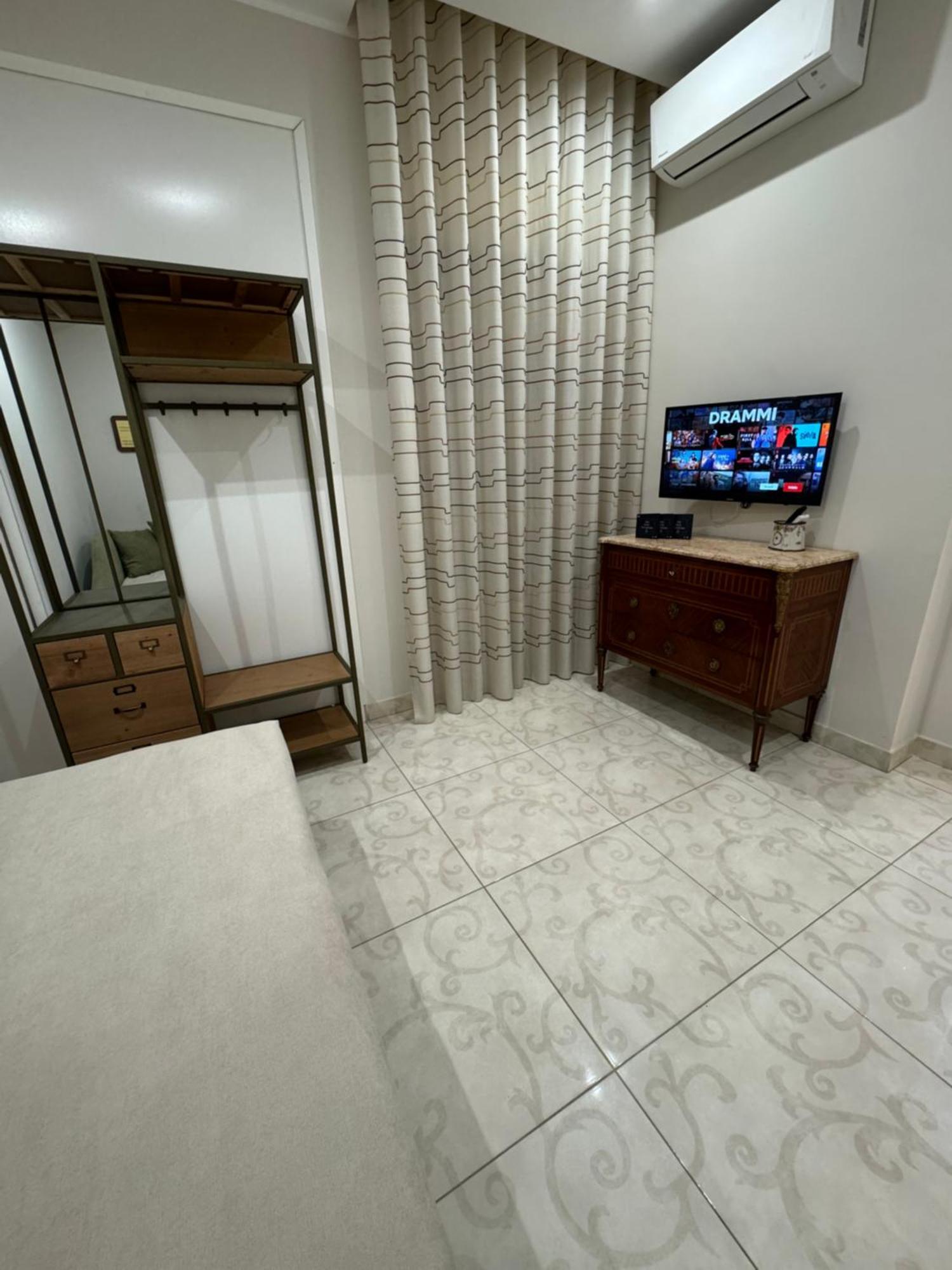 Affittacamere Casa Anatrella Comfort House *